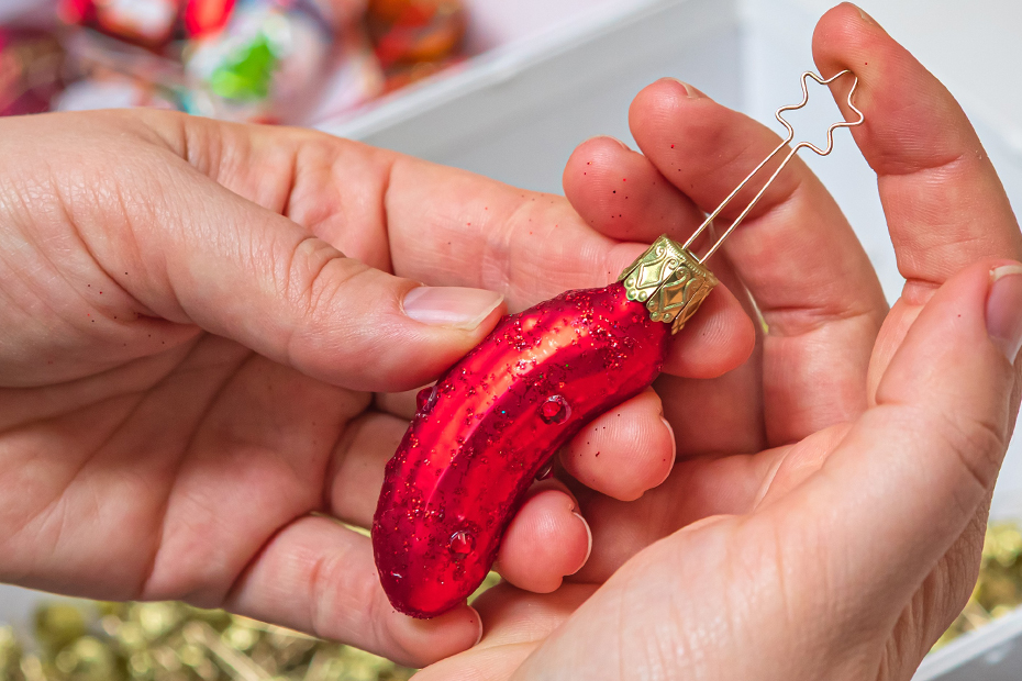 Das Sternkrönchen®: Es steht seit 1987 für ein Unikat aus der Inge Glas Manufaktur, ein nach jahrhundertealter Tradition in Deutschland gefertigtes Glasornament.